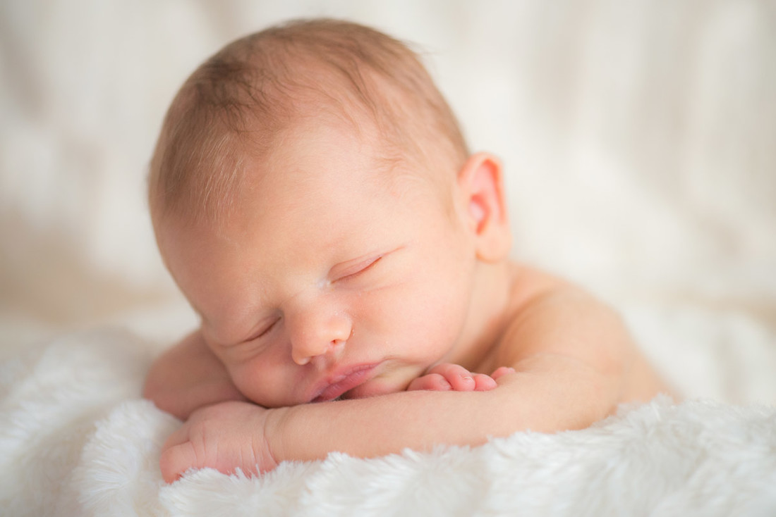 Sergio_Reyes_Fotógrafo_Sesión_New_Born_Jesús_020