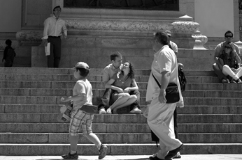 sergio reyes fotógrafo, fotografía bodas, preboda, la vaguada, parque del retiro, puerta de alcala,  sevilla la nueva, madrid